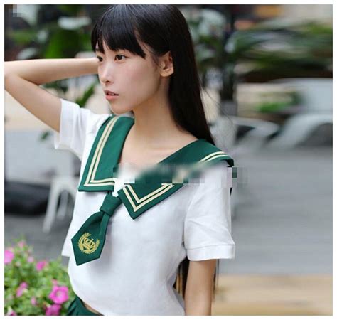 Manage your video collection and share your thoughts. 半藏森林路拍照曝光，校花颜值又娇小可爱，难怪刘阳会选她