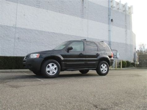 Buy Used 03 Ford Escape Xlt Suv Low Miles In Smithtown New York