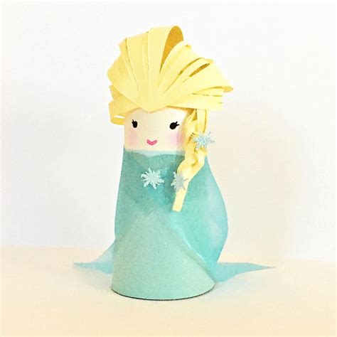 Queen Elsa Paper Tube Doll