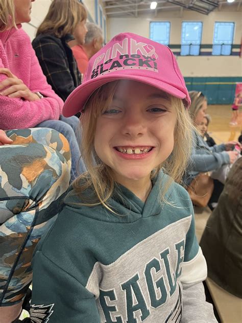 Jay Black On Twitter The 7yo Won A Hat In A Halftime Shooting Contest