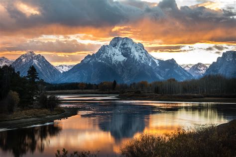 Papel De Parede Montanha Lago Pôr Do Sol Céu Nuvens Pico Paisagem