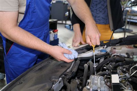 The Importance Of Regular Oil Changes For Your Vehicle Sellers