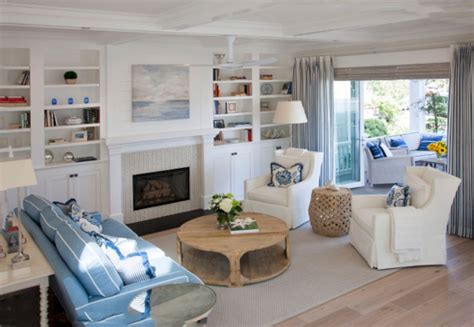 50+ Beachy Coastal Style Living Room Ideas http://homecemoro.com/50-beachy-coastal-s… | Coastal ...