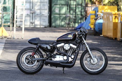 Harley Davidson Iron 883 Cafe Racer Kit