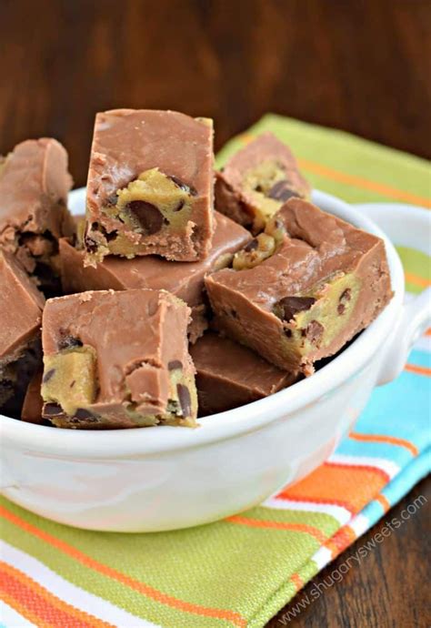 This Chocolate Cookie Dough Fudge Is Easy To Make Thanks To A Roll Of