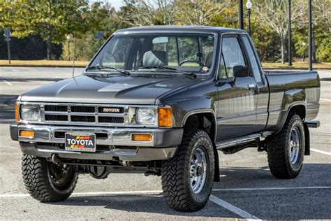 1984 Toyota Pickup Xtracab Sr5 4x4 5 Speed For Sale On Bat Auctions