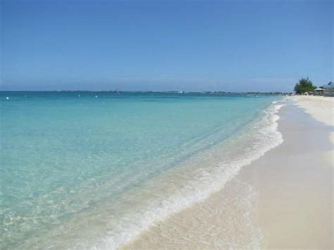 Seven Mile Beach in Grand Cayman has been named one of ...