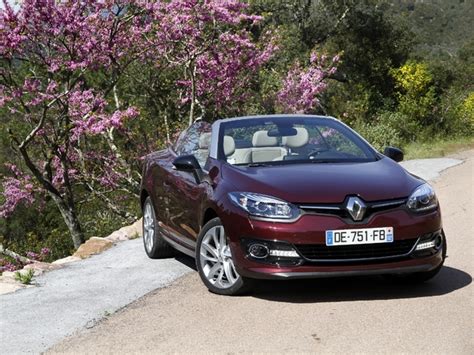 Entrá y conocé nuestras increíbles ofertas y promociones. Fiche technique RENAULT MEGANE iii (3) coupe cabriolet 1.9 ...