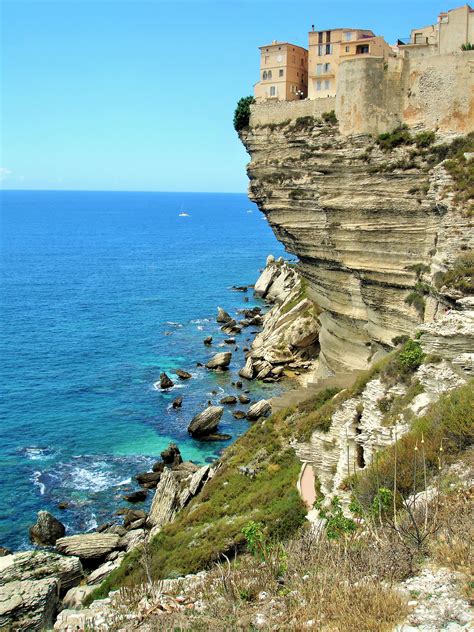 How to use corse in a sentence. Les falaises de Bonifacio : Falaise : Bonifacio : Corse-du ...