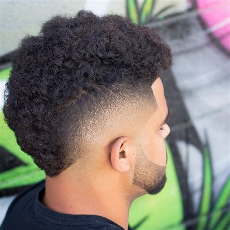 40 Adorable Curly Mohawk Stylemann