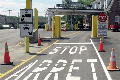Canadian Border To Remain Closed Through Oct 21