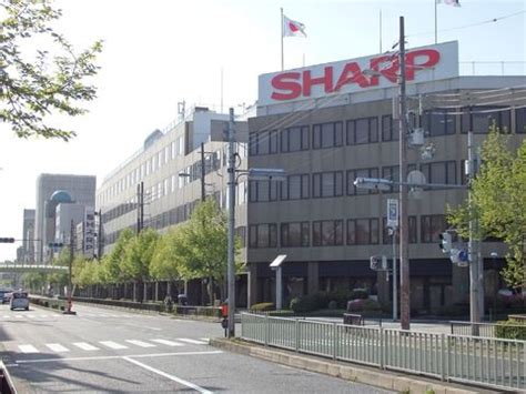 2317）は、スマートフォンや薄型テレビなどの電子機器を受託生産するems (electronics manufacturing service) 企業の世界最大手であり 、群創光電（innolux）やシャープ（sharp. 鴻海、シャープ種類株売却で約2500億円の売却益を得ると発表 ...