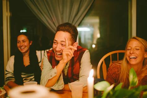 5 Rules For Hosting A Crappy Dinner Party And Seeing Your Friends More