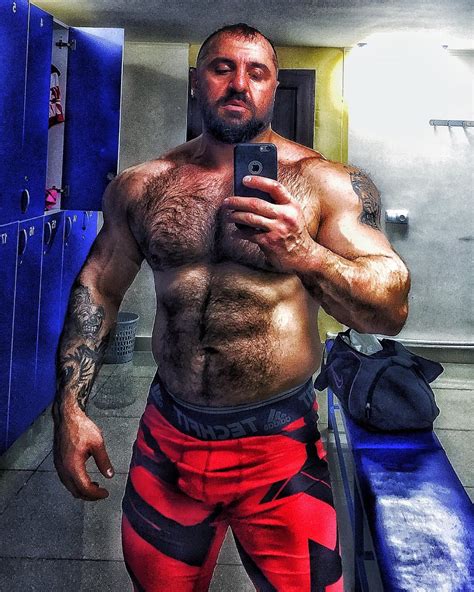 Muscle Lover Armenian Bodybuilding Champion And Musclebear Vahram Habokyan