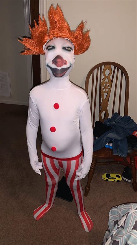 Pennywise Costume Meme