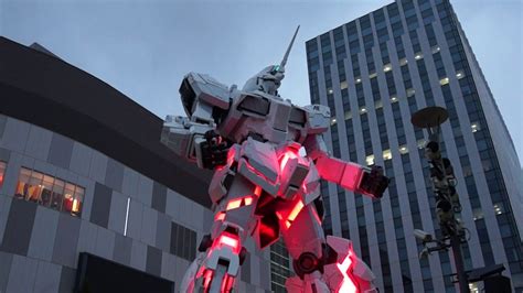 お台場・ユニコーンガンダムの変形 - YouTube