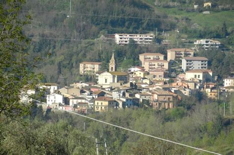 La Guida Sul Comune Di Bisenti Te In Abruzzo Italia