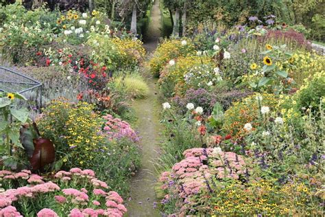 25 Wildflower Garden Design Plans Ideas To Try This Year Sharonsable