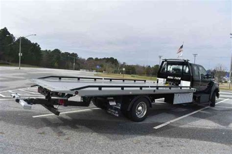 Ifgest lickup cab / the world s largest pickup tru. Ford F-650 Super Cab (2019) : Flatbeds & Rollbacks