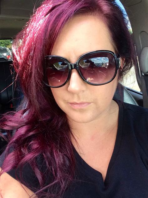 Видео dying my hair purple! Vidal sassoon London Lilac hair color #purple #haircolor # ...