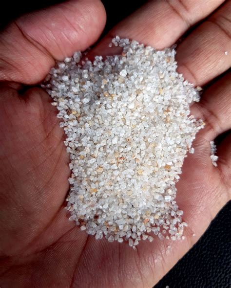 1218 White Silica Sand 50 Kg Bag At Best Price In Jaipur Id