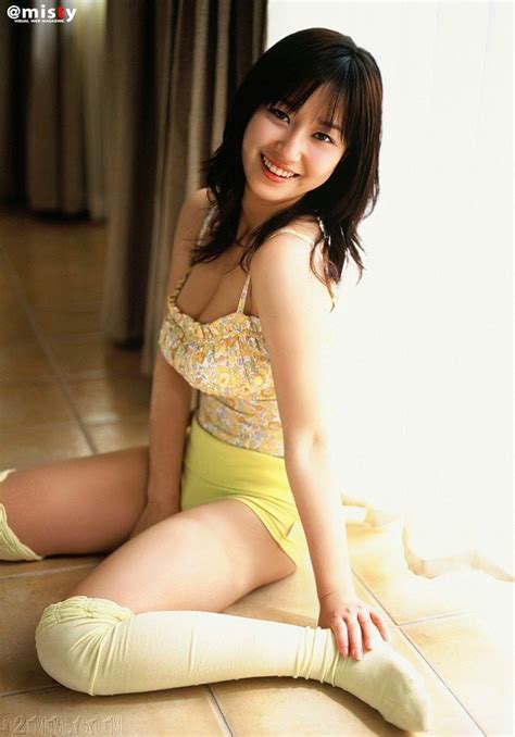 日本の美人 温泉リゾ トの美しい若い女性