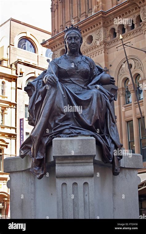 Queen Victoria Statue Statue Of Queen Victoria Sculpture Sydney Nsw