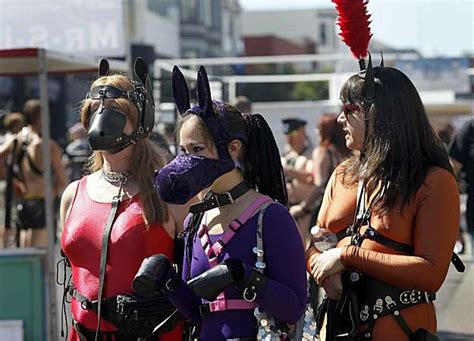 Pup Play Latex And Bondage Here S What We Saw At The 2019 Folsom
