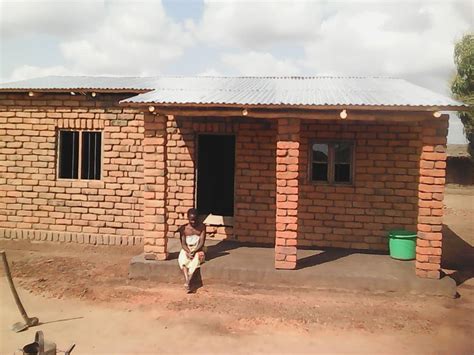 Lift Up 8 Houses In Malawi Villages Housing