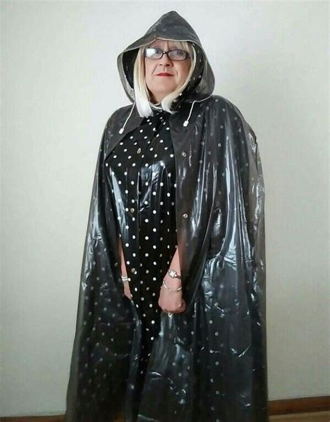 pin von susan milne auf raincoats regen mode mode