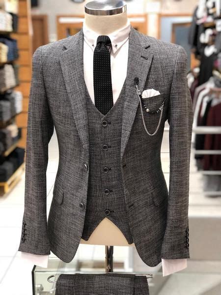 Fuller silhouette for a comfortable & classic fit. Slim-Fit Wool Suit Vest Black | Designer suits for men ...