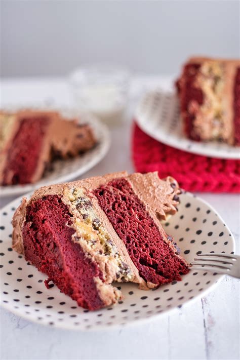 Red Velvet Cookie Cake With Chocolate Cream Cheese Frosting Cake By Courtney