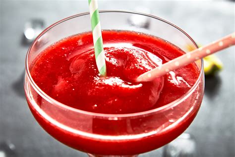 Search & share delicious drink recipes using almond breeze almondmilk now! Trash Can Drink Recipes | LoveToKnow