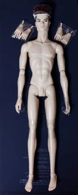 Nude Dressed To Chill Tenzin Dahkling Monarch Integrity Toys Homme