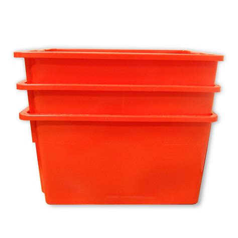 Le cassette per la raccolta e il trasporto dei prodotti ortofrutticoli ecoplast 2000 sono realizzate in hdpe stampato ad iniezione e presentano ottime caratteristiche di resistenza alle alte e alle basse temperature, all'azione degli agenti atmosferici, dei raggi ultravioletti e delle sostanze chimiche organiche, al pari dei contenitori in plastica per liquidi alimentari. Contenitori in plastica per raccolta ortofrutta | Socepi
