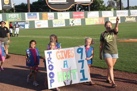 Girl Scouts Of Middle Tennessee Girl Scout Night At The Nashville