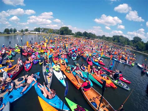 Floatzilla Is An Epic Float Trip Down The Mississippi River That Ends