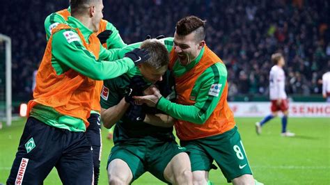 Not good enough to play for stoke: Werder Bremen gegen den HSV: Die schönsten Jubel-Bilder ...