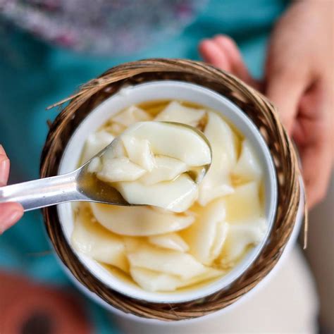 Tanya pada pekerja mereka gdl atau serbuk nak buat tau fu fa. The variety of Tau Fu Fa
