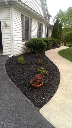 How to create an inexpensive mulch and stone walkway. Vigoro 60 ft. No-Dig Landscape Edging Kit-3001-60HD ...