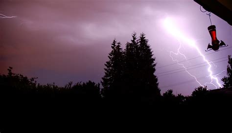 Wind Thunder And Lightning In Pdx National Weather Servi Flickr