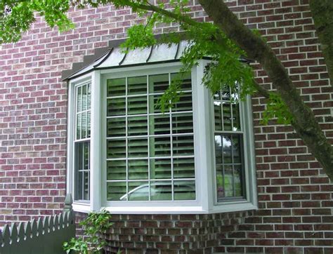 Maybe you would like to learn more about one of these? Bow Windows | Bay Windows | Milwaukee, WI | Weather Tight ...