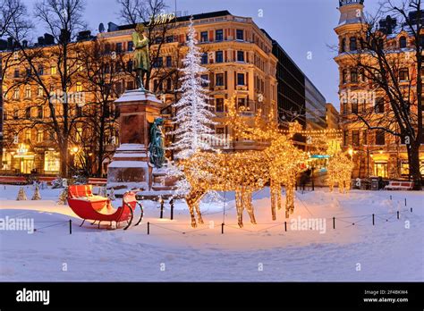 Helsinki Finland January 12 2021 Esplanadi Park After The Snowfall