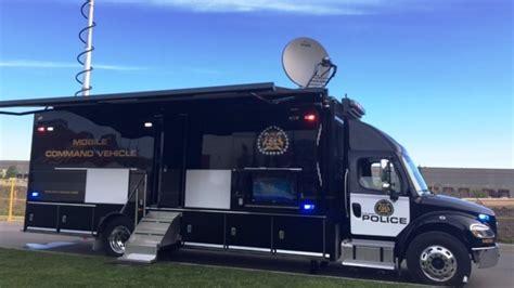 Calgary Police Deploy Mobile Command Centre That Can Act As A