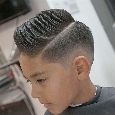 How to do a bald fade comb over mens haircut ewpii tickets: 121 Fresh Comb Over Fade To Replace Your Old Look - Stylying