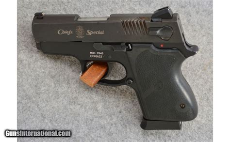 Smith And Wesson ~ Chiefs Special 45 ~ 45 Acp