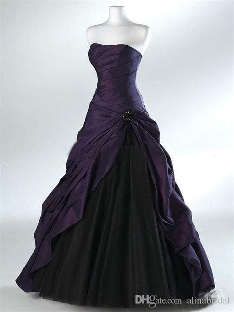 Preise vergleichen und bequem online kaufen! Gothic Hochzeitskleid Lila