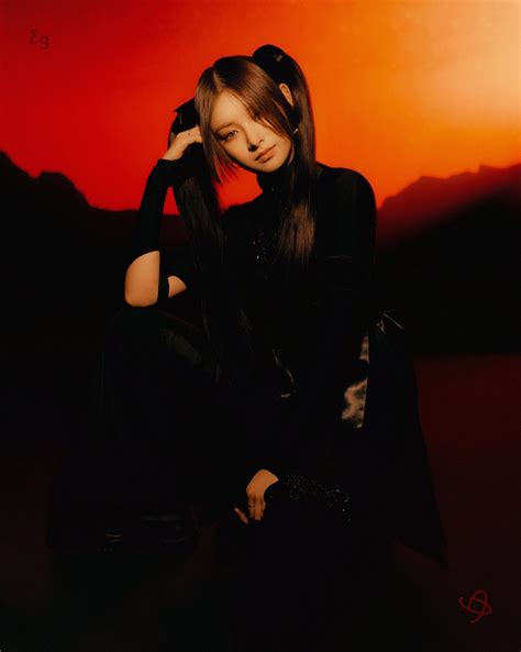 With three songs, everglow released the mini album last melody along with the unheard of music video for first. EVERGLOW reveals Onda, Aisha, and Yiren's concept photos ...