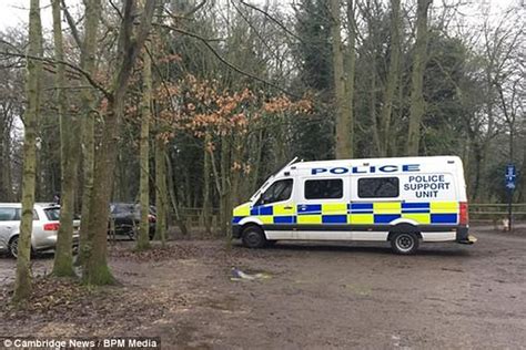 Final Moments Of Murdered Huntingdon Man Caught On Cctv Daily Mail Online