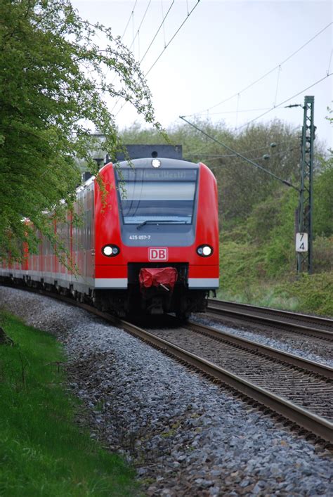 Images Gratuites : train, rouge, produit, risque, urgence, Appareil